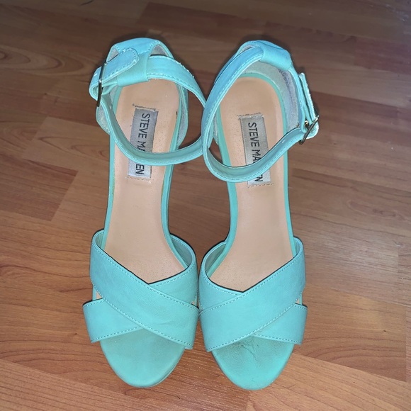 Steve Madden Heels - Picture 2 of 6